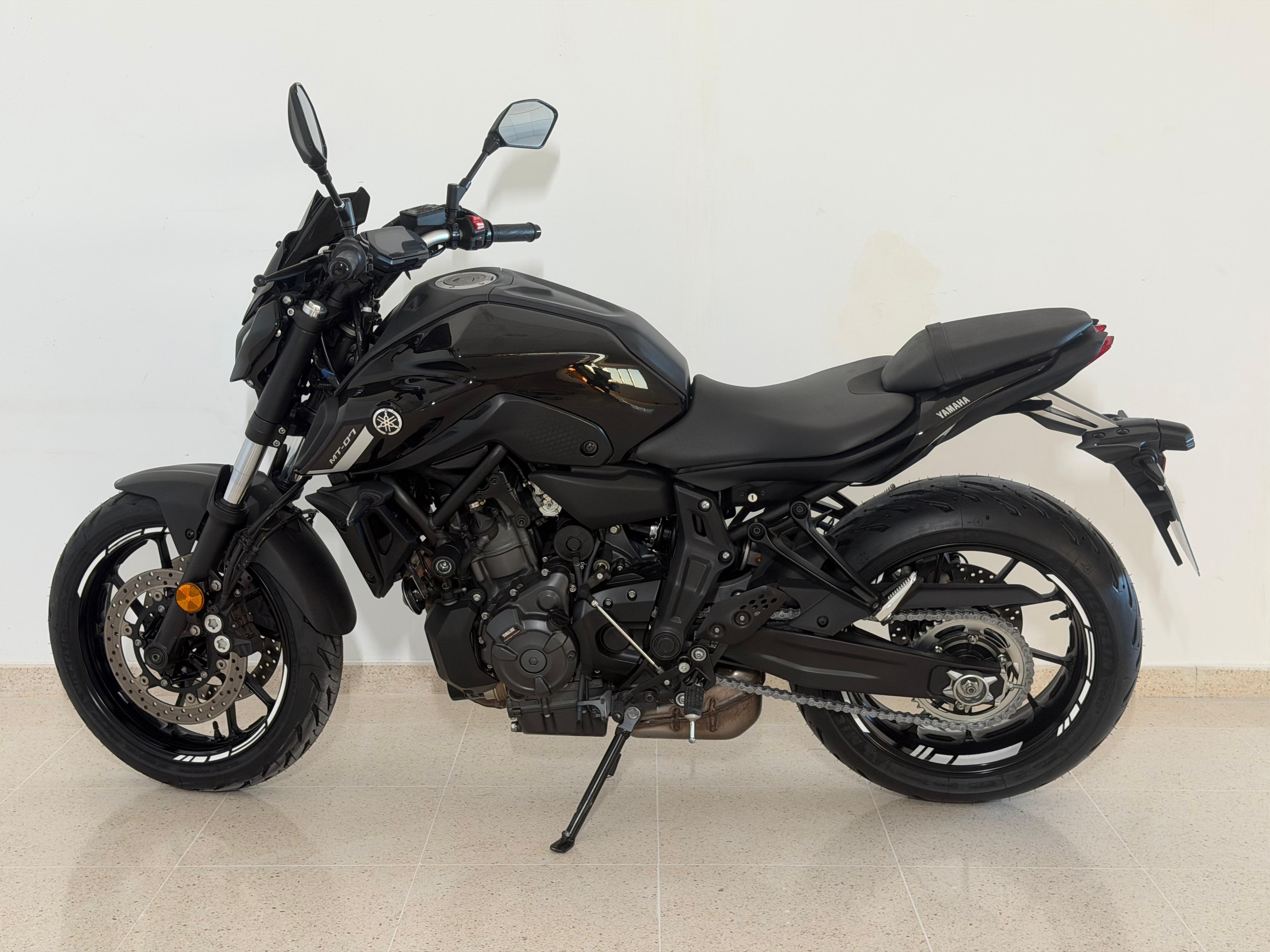 Imagen de YAMAHA MT-07