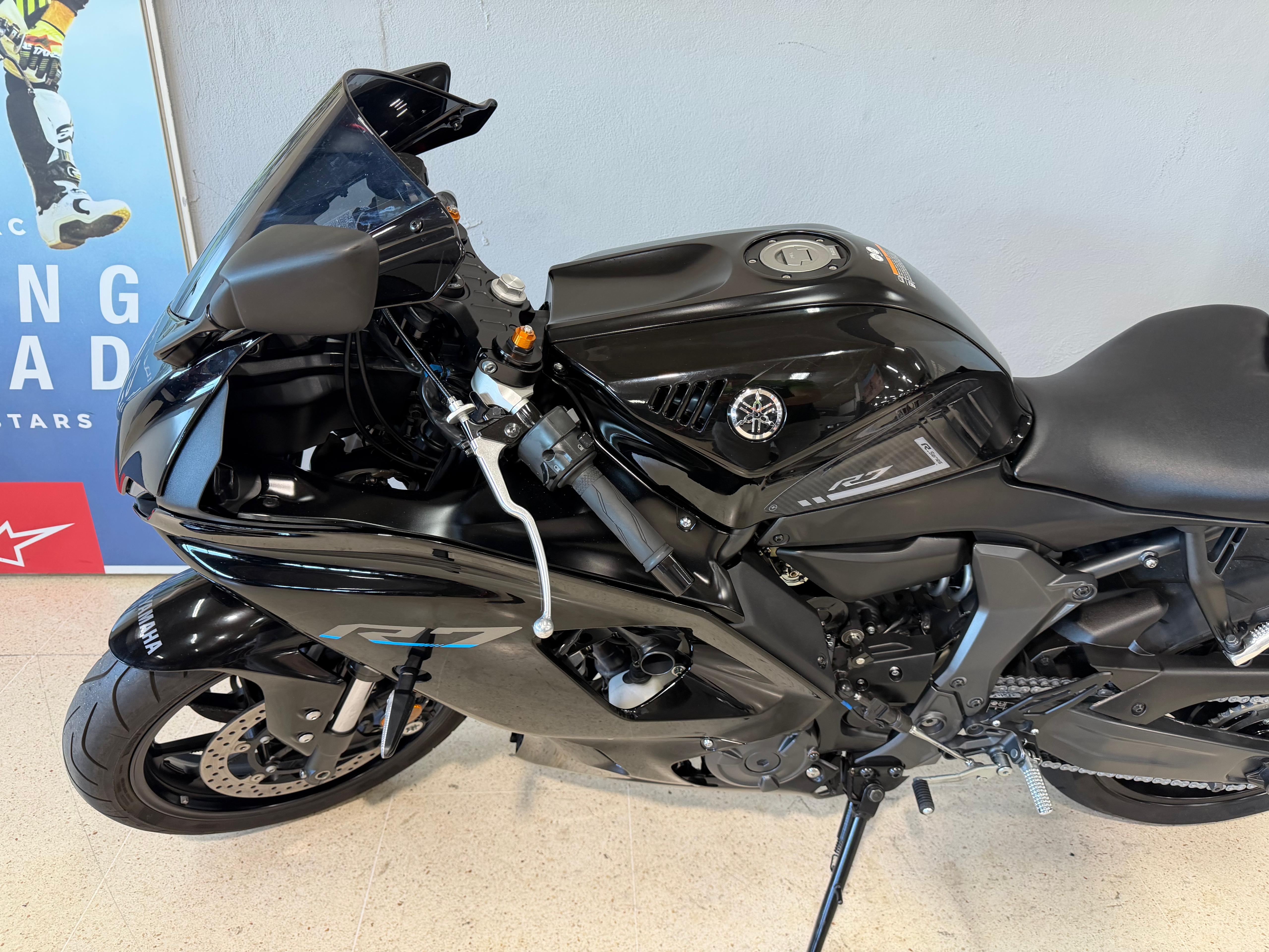 Foto 5 de YAMAHA R7 Imagen de YAMAHA R7