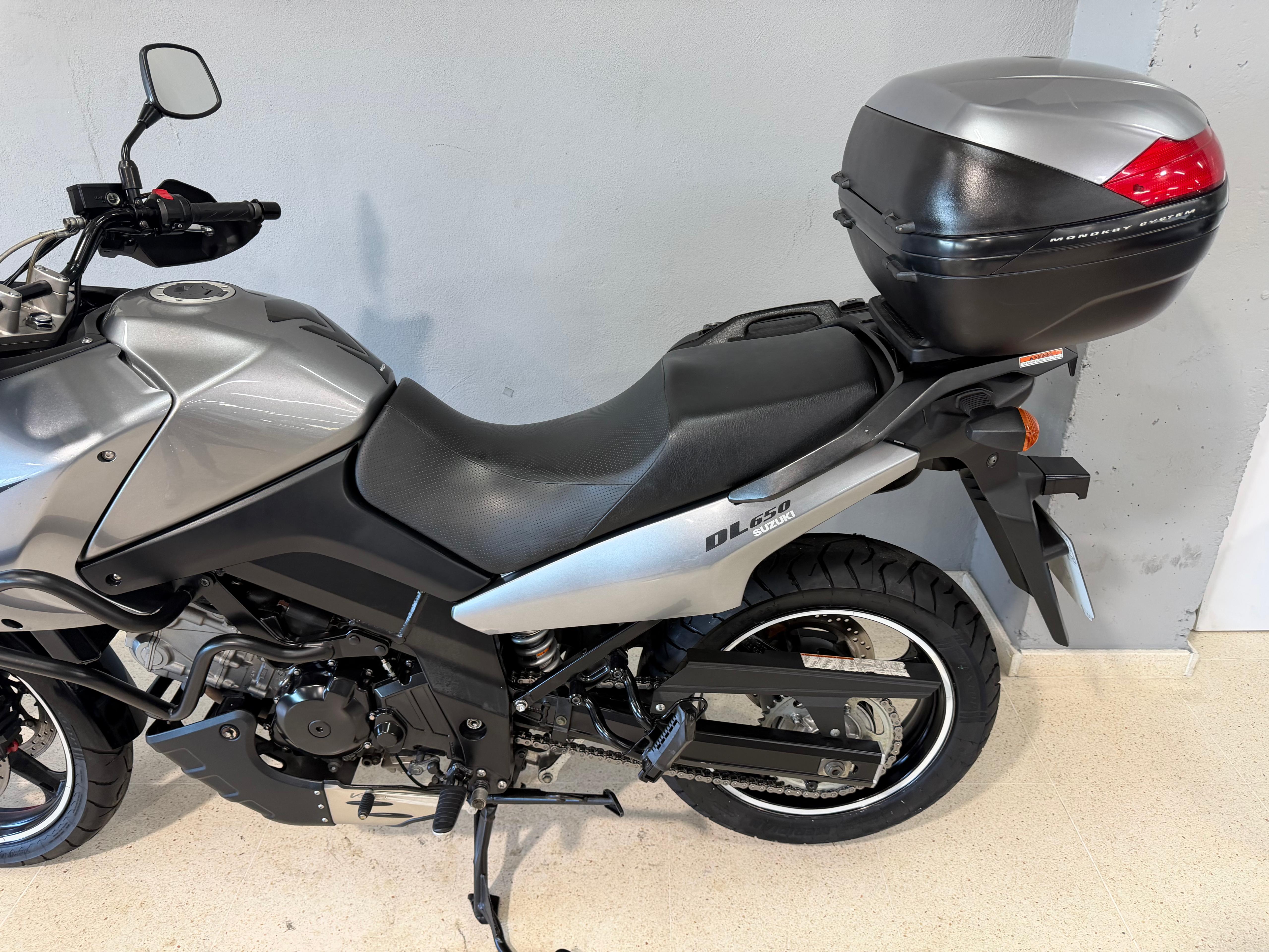 Foto 6 de SUZUKI V STORM 650 Imagen de SUZUKI V STORM 650