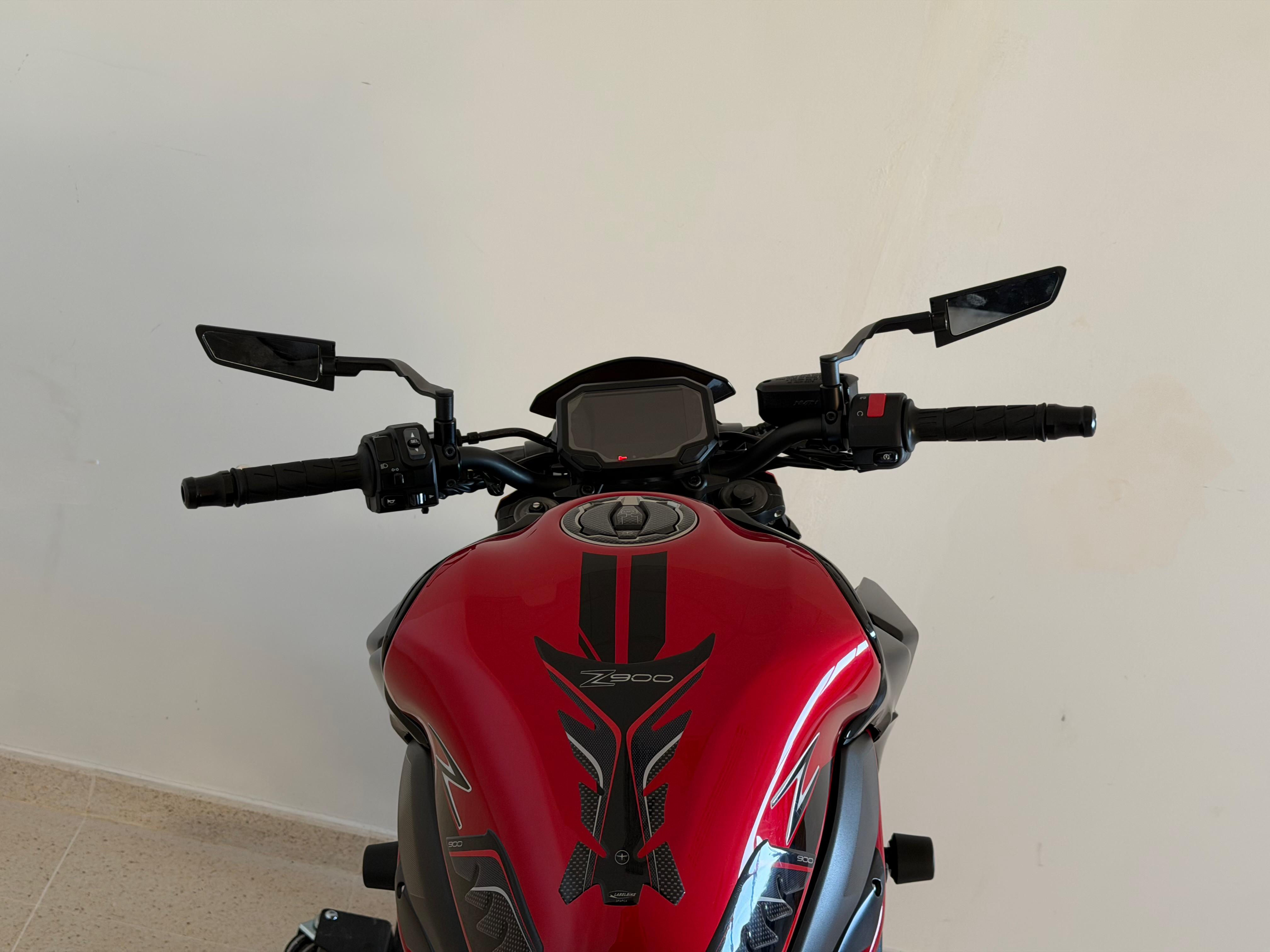 Imagen de KAWASAKI Z 900 A2