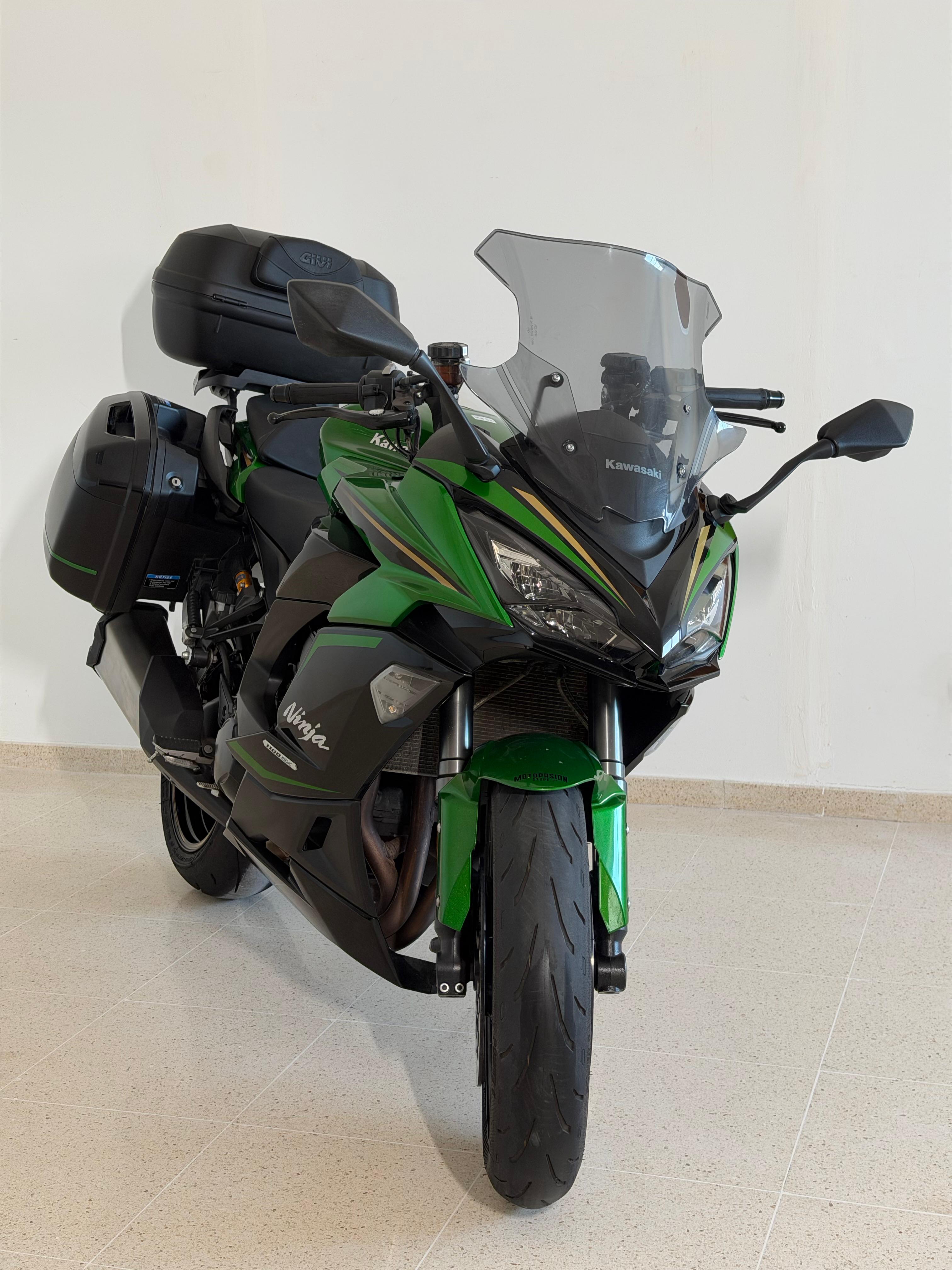 Foto 3 de KAWASAKI NINJA 1100 SX SE Imagen de KAWASAKI NINJA 1100 SX SE