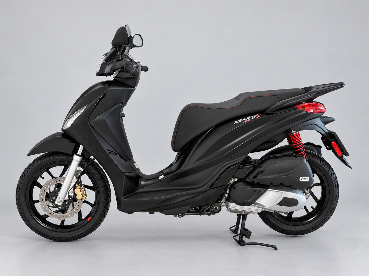 Foto 4 de PIAGGIO MEDLEY S 125 E5 - NEGRO METEORA Imagen de PIAGGIO MEDLEY S 125 E5 - NEGRO METEORA