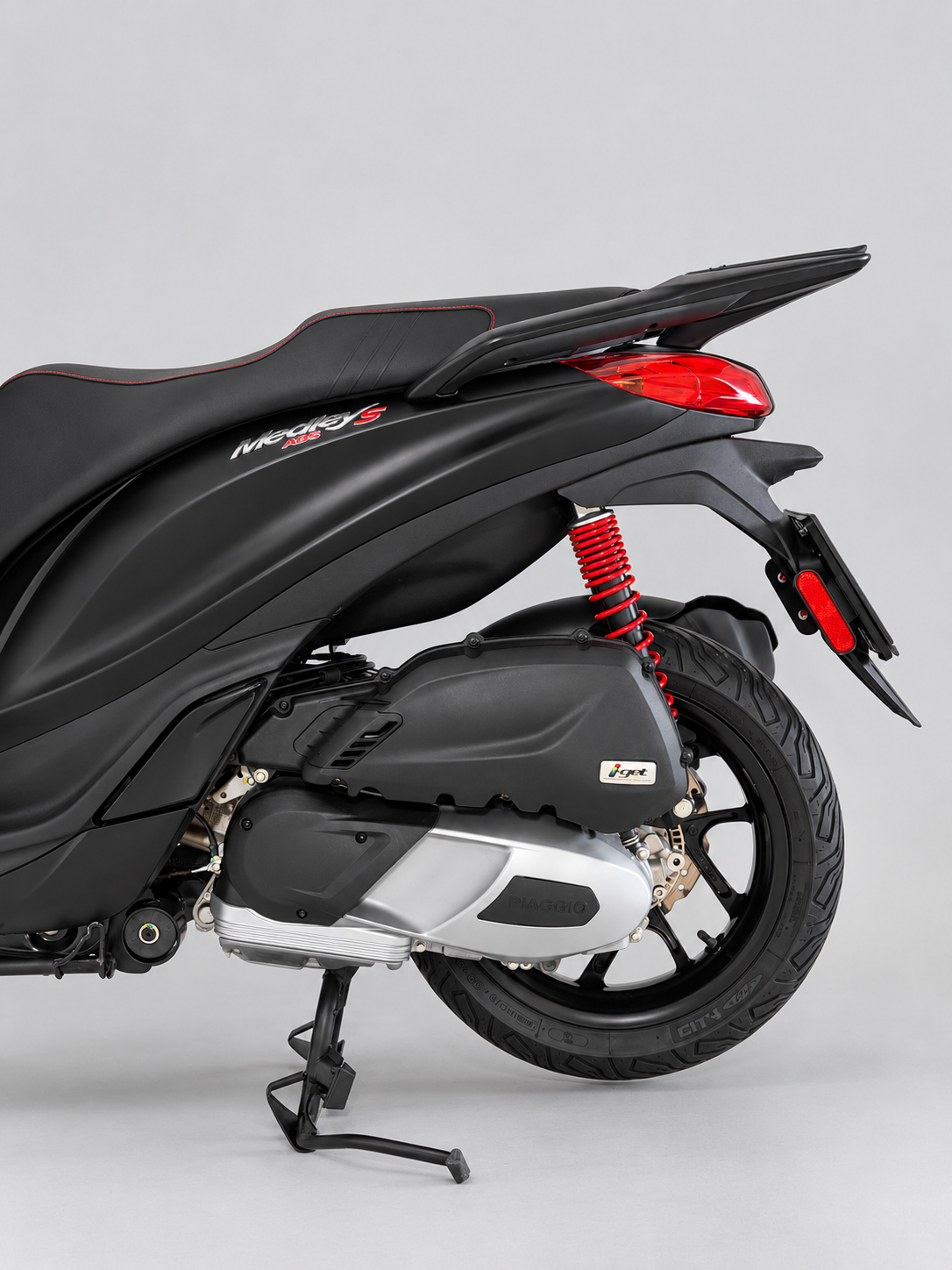 Foto 6 de PIAGGIO MEDLEY S 125 E5 - NEGRO METEORA Imagen de PIAGGIO MEDLEY S 125 E5 - NEGRO METEORA