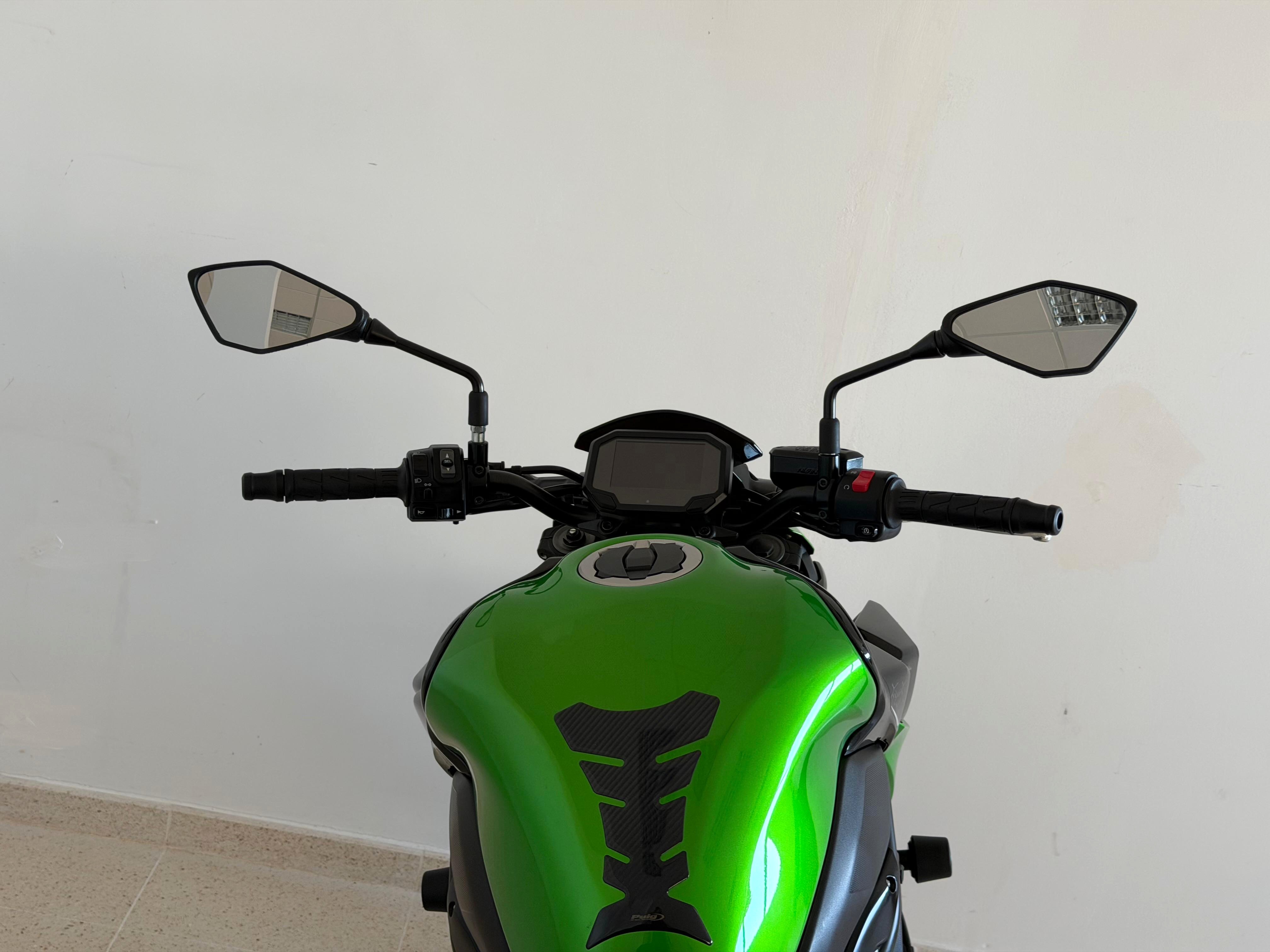Foto 7 de KAWASAKI Z 900 ABS Imagen de KAWASAKI Z 900 ABS